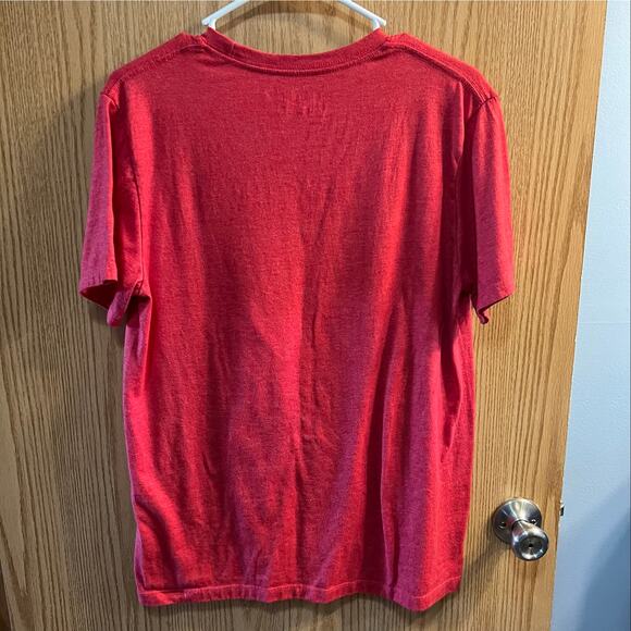 Old Navy Collectabilitiees The Flash Tee Shirt Men's Size Medium Short Sleeves - Picture 5 of 5